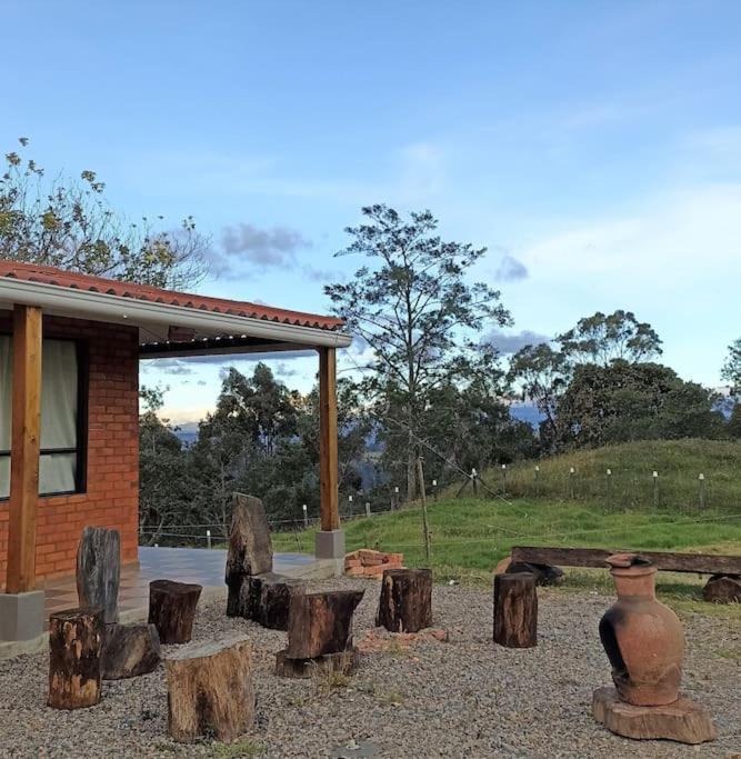 Hermosa Casa Campestre Moderna "Rancho La Marina" Chiquinquirá Buitenkant foto