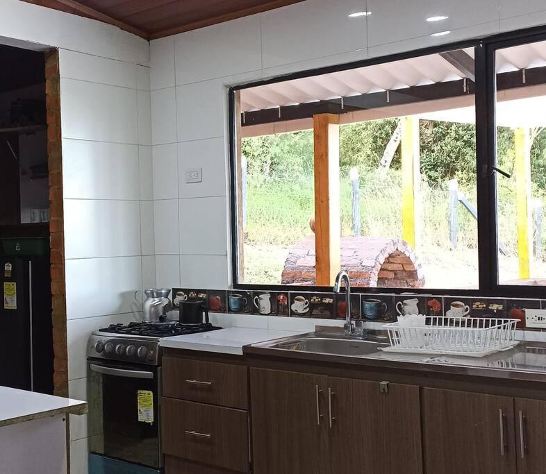 Hermosa Casa Campestre Moderna "Rancho La Marina" Chiquinquirá Buitenkant foto