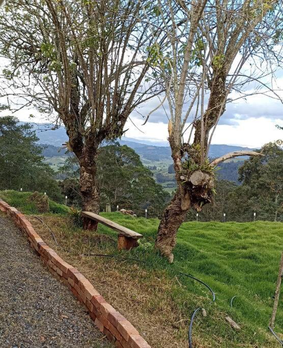 Hermosa Casa Campestre Moderna "Rancho La Marina" Chiquinquirá Buitenkant foto